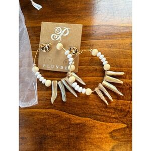 Plunder Design White Beaded Shell Spike Hoop Earrings Gold‎ Tone Boho Statement